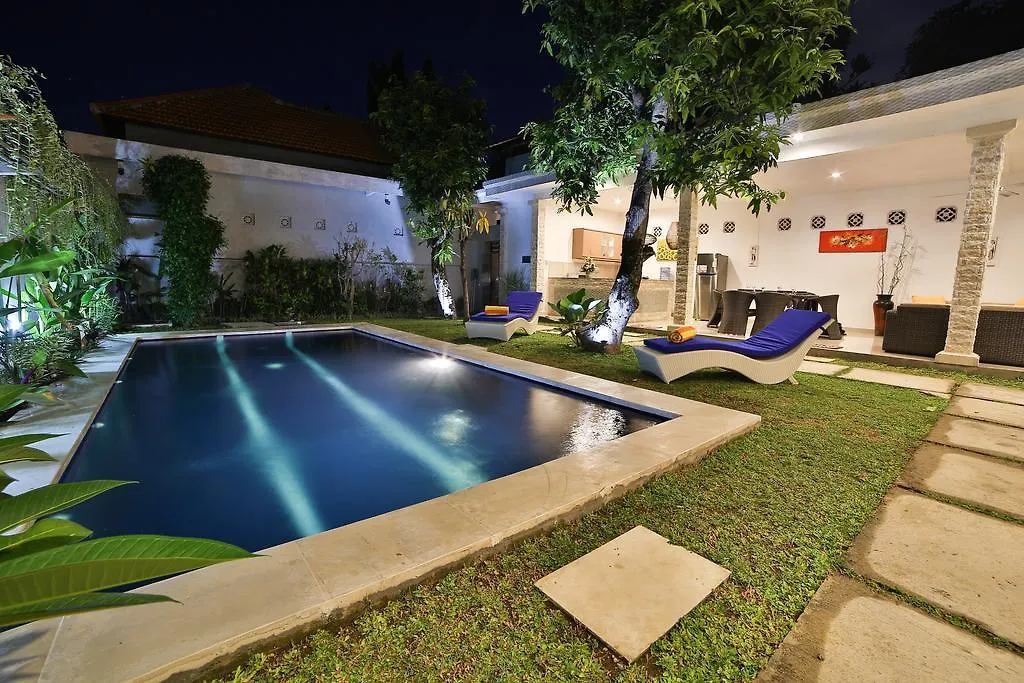 Rainbow Villa Seminyak   Seminyak (Bali)