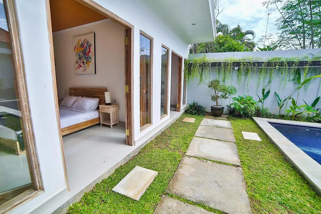 Rainbow Villa Seminyak  Seminyak (Bali)